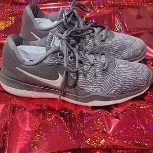 Nike Women's Gray Sneakers